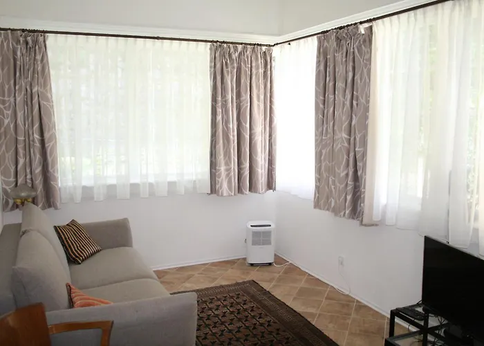 Seeappartements Excelsior Gartenpavillon Сasa de vacaciones Velden am Wörthersee